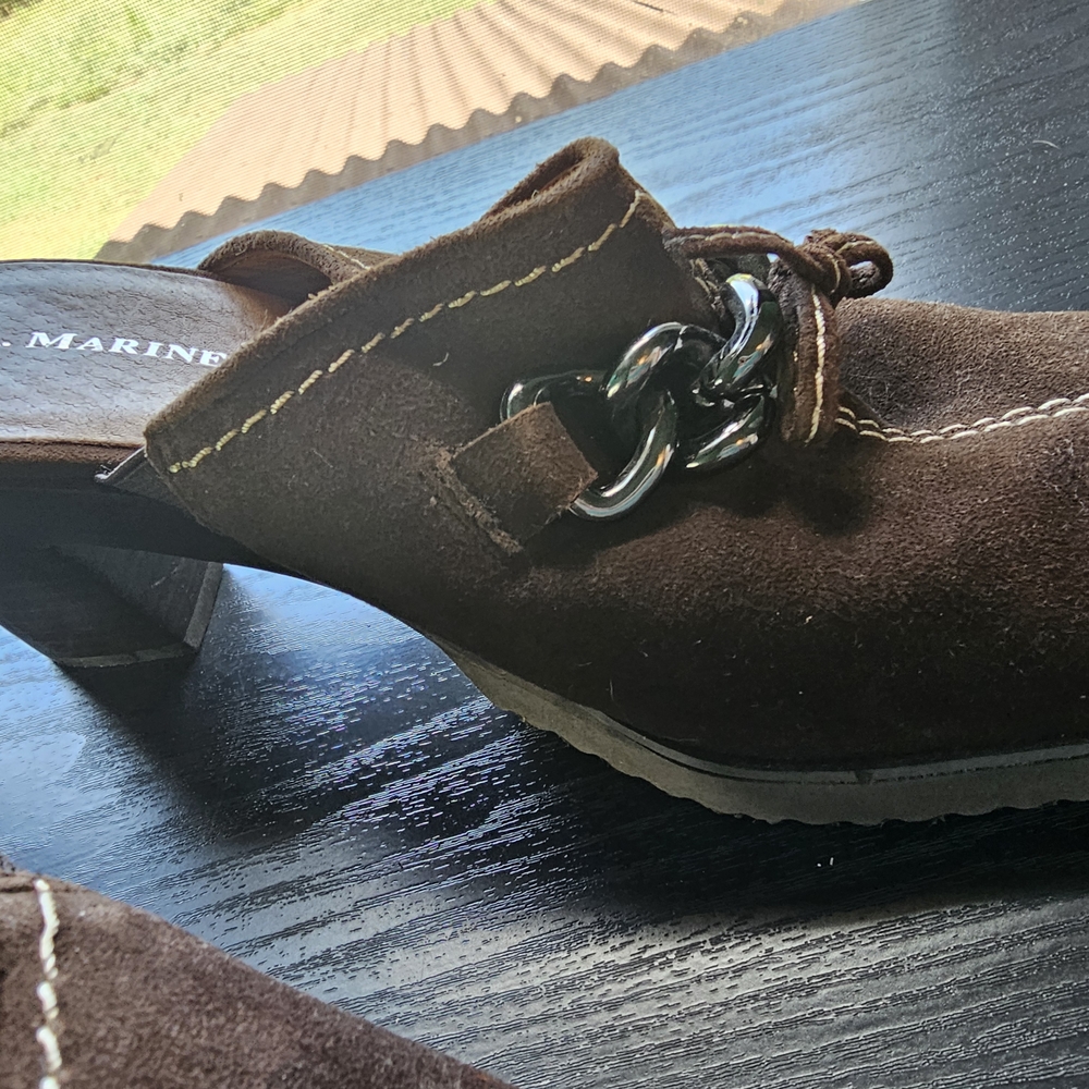 A. Marinelli Brown Suede Mules with Chain Detail Women's Sz 8M - Picture 5 of 9